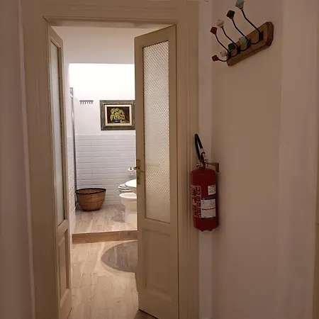 Apartment Zefiro, Two-bedroom Bari